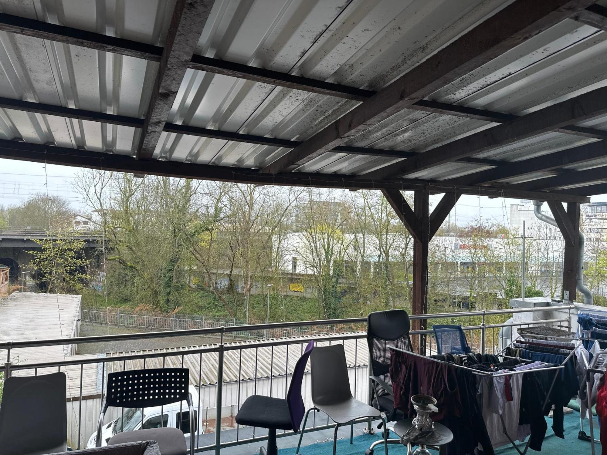 Schoenes Zimmer In Bahnhofsnaehe In Einer Wohnung Mit Grosser Terrasse Gießen Zewnętrze zdjęcie