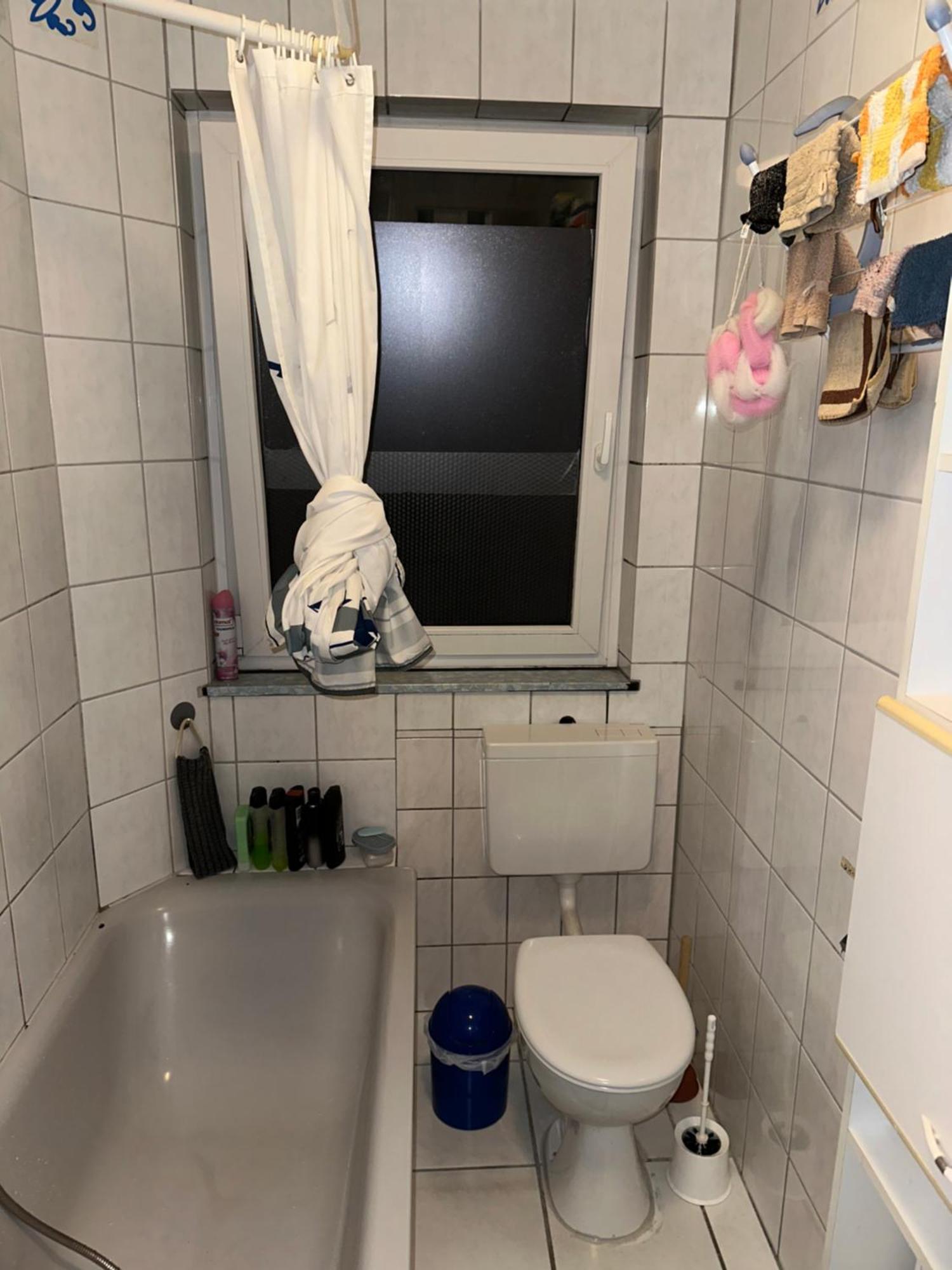 Schoenes Zimmer In Bahnhofsnaehe In Einer Wohnung Mit Grosser Terrasse Gießen Zewnętrze zdjęcie