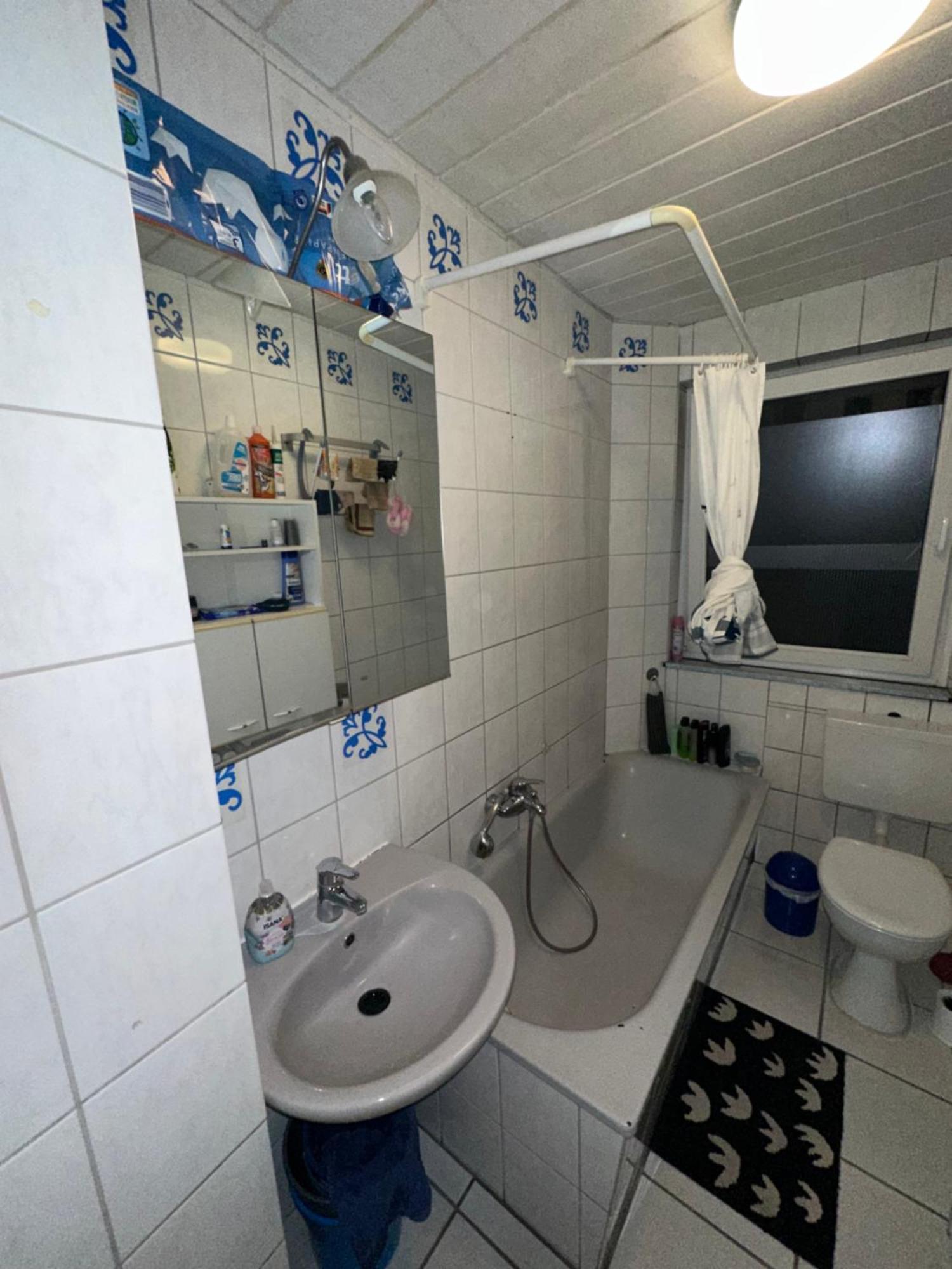 Schoenes Zimmer In Bahnhofsnaehe In Einer Wohnung Mit Grosser Terrasse Gießen Zewnętrze zdjęcie